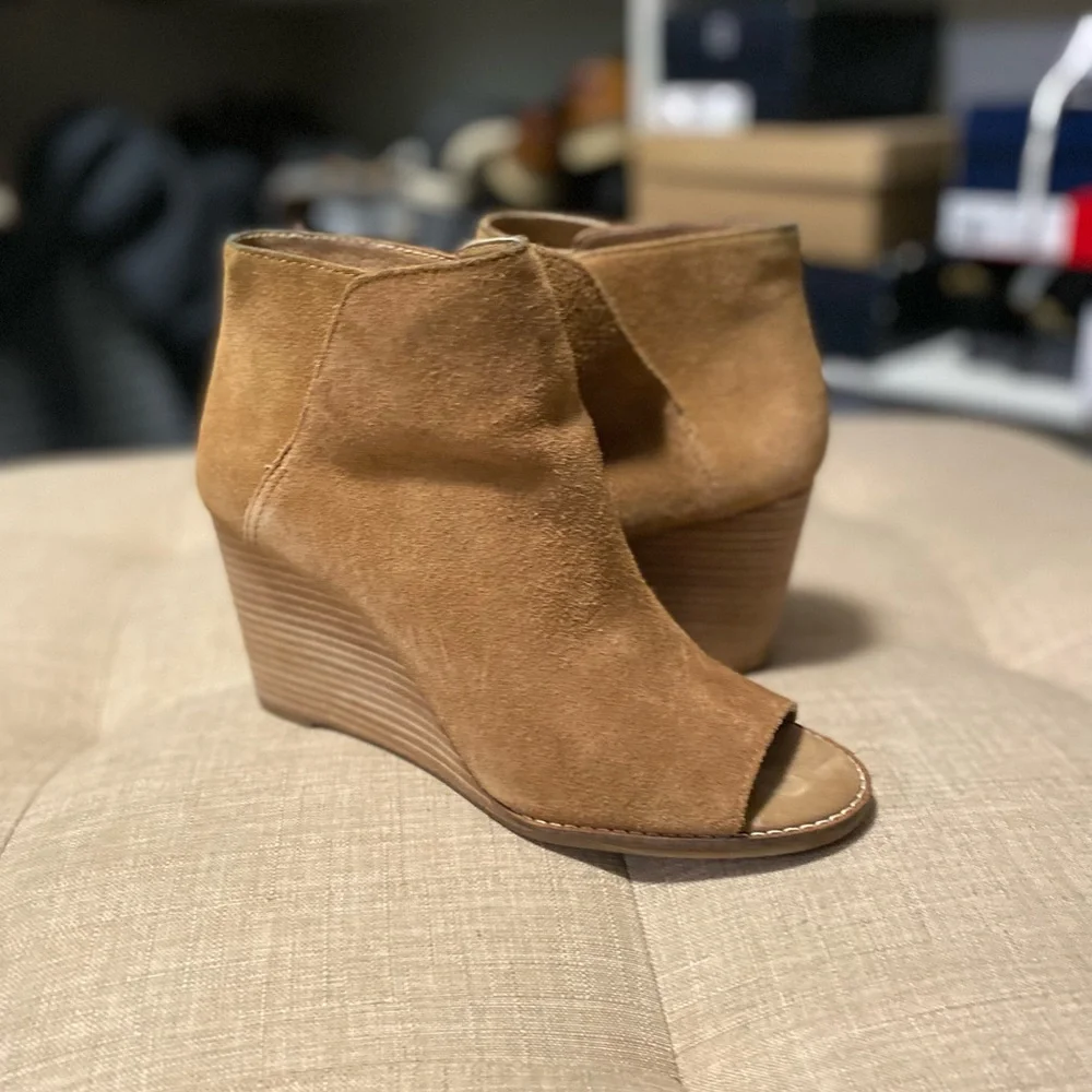 Lucky Brand Jezzah Wedge